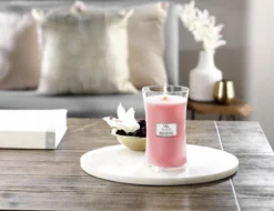 WoodWick Hourglass Large Geurkaars - Melon & Pink Quartz -WoodWick 1200x925