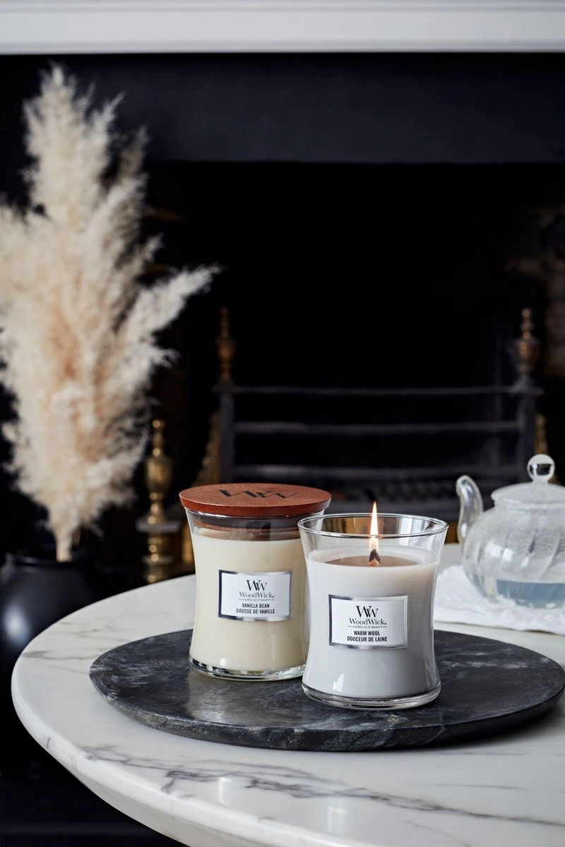 WoodWick® - Geurkaars Warm Wool Medium Candle 2 WoodWick® - Geurkaars Warm Wool Medium Candle - Afbeelding 2