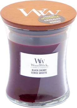 WoodWick Hourglass Medium Geurkaars - Black Cherry -WoodWick 857x1200 3
