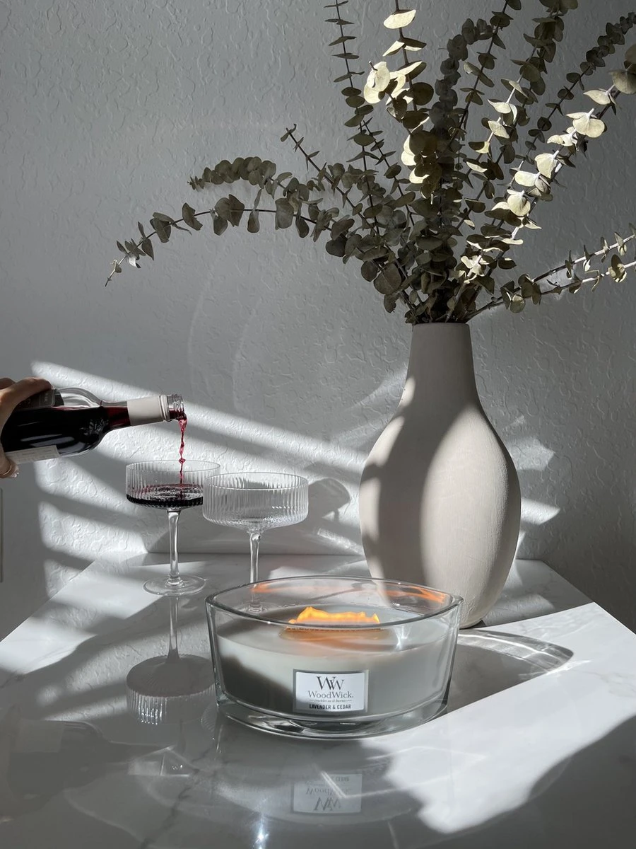 WoodWick Heartwick Flame Ellipse Geurkaars - Lavender & Cedar 3 WoodWick Heartwick Flame Ellipse Geurkaars - Lavender & Cedar - Afbeelding 3