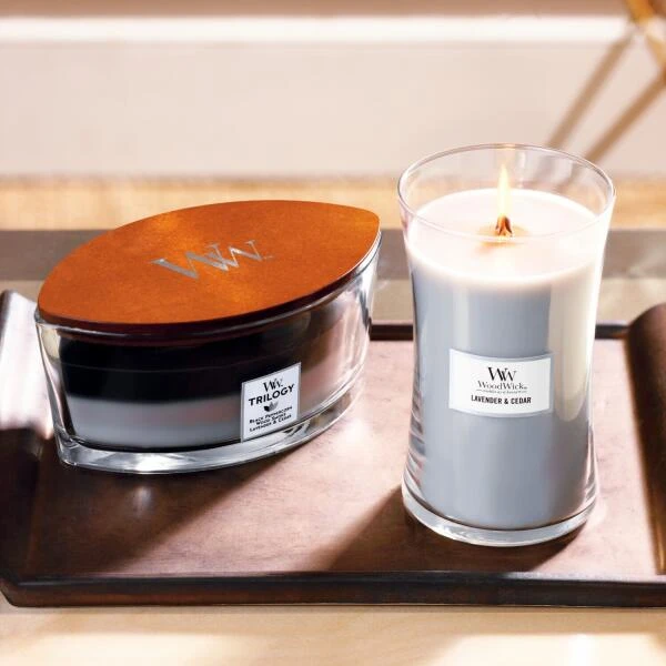 WoodWick Large Candle - Lavender & Cedar 2 WoodWick Large Candle - Lavender & Cedar - Afbeelding 2