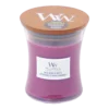 Woodwick Wild Berry & Beets Medium Candle - Geurkaars